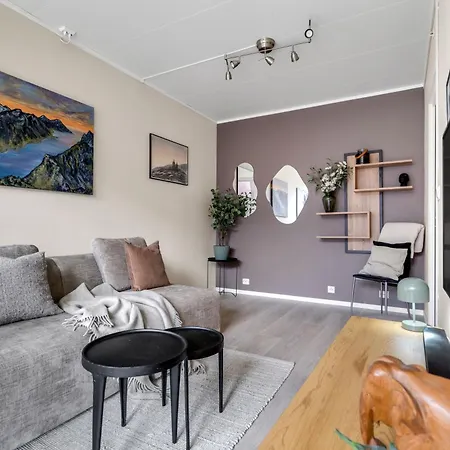 شقة Cozy - Unique Paintings ترومسو