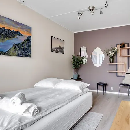 Cozy - Unique Paintings شقة *