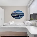 Cozy - Unique Paintings Apartment *