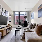Cozy - Unique Paintings Apartment Tromso